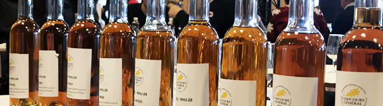 Echantillon de Rhums dans des bouteilles semblable pour les jurys du concours générale agricole 2019