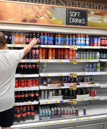 Des étagères vides dans un supermarché Tesco à Londres le 22 juillet 2021 - JUSTIN TALLIS © 2019 AFP