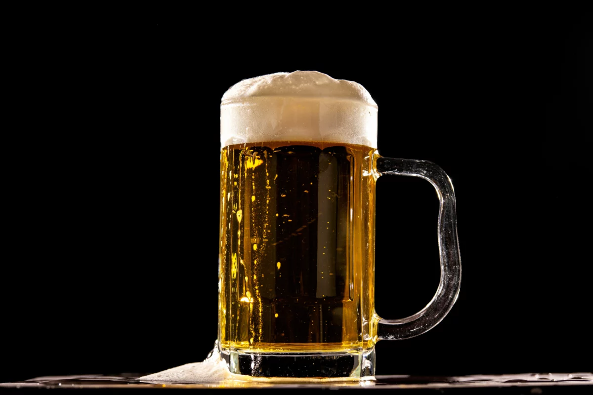 Verre de biere en gros plan