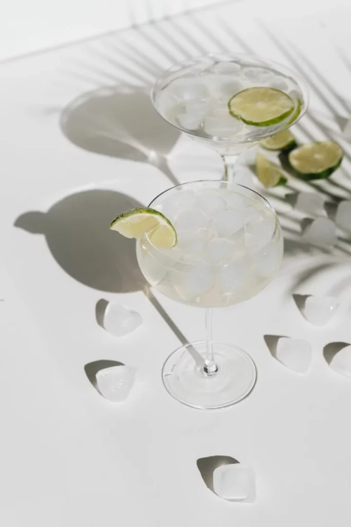 Verre de cocktail leger au citron vert