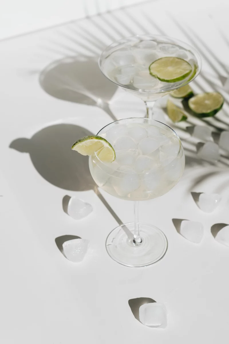 Verre de cocktail leger au citron vert