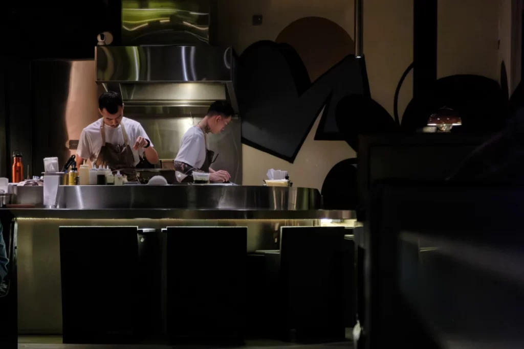 Cuisine de restaurant moderne