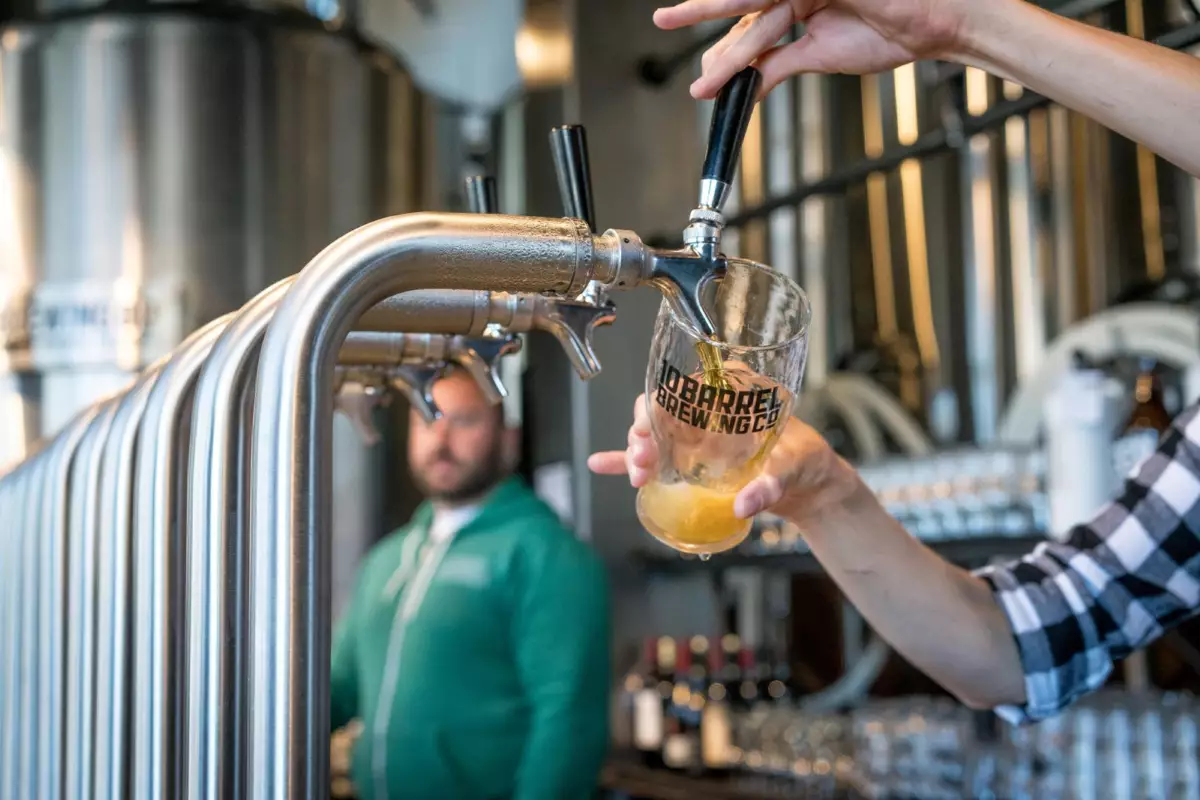Bière sans alcool en pression : le vrai tournant de 2026 dans les bars