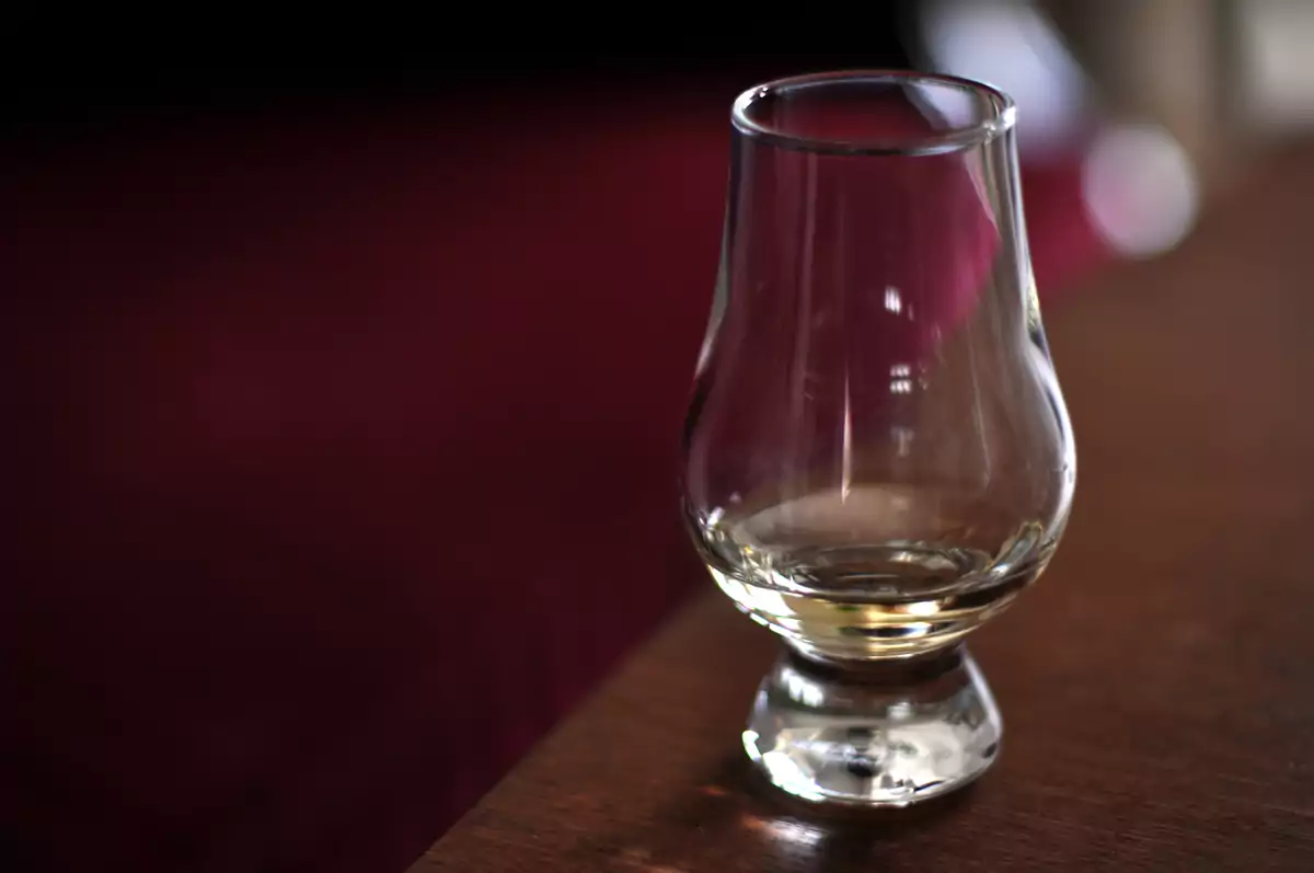 Glenfiddich Aston Martin F1 : un 16 ans né de cinq fûts