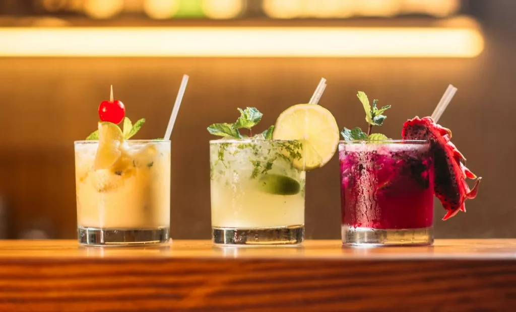 Verres de boissons variées illustrant l'actualité boisson de la semaine du 5 au 9 octobre 2026 sur soif.fr